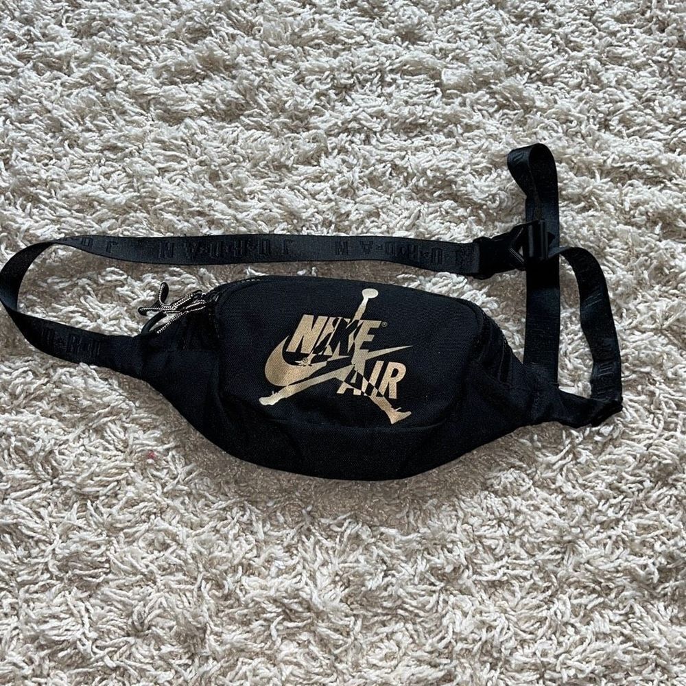 Nike Air Crossbody bag-Fanny pack